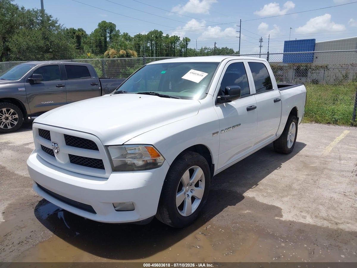 2012 RAM 1500 EXPRESS — снимка 2