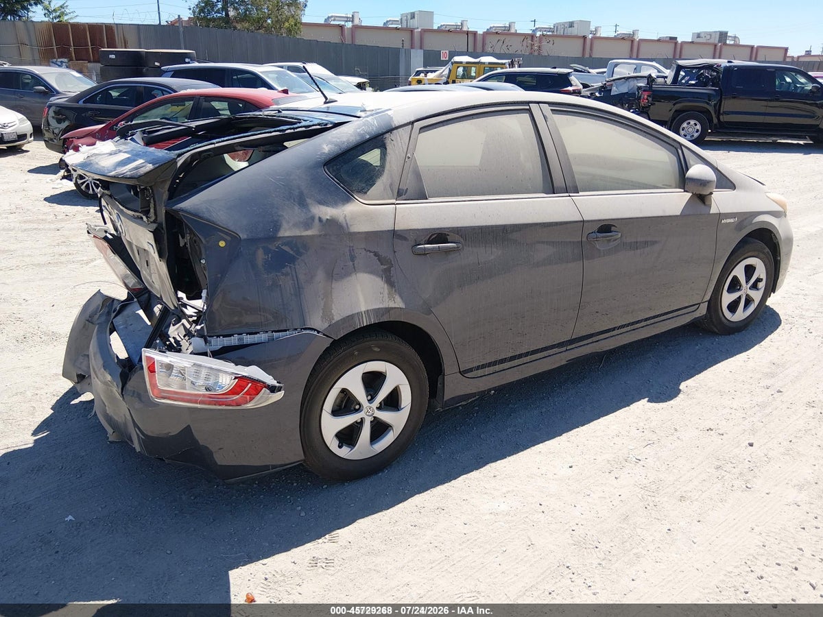 2015 TOYOTA PRIUS TWO — снимка 4