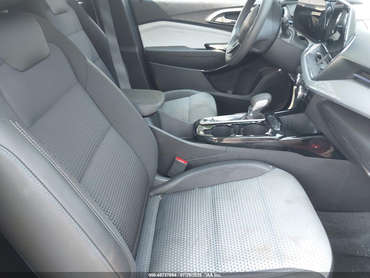2025 CHEVROLET TRAX FWD LT — снимка 5