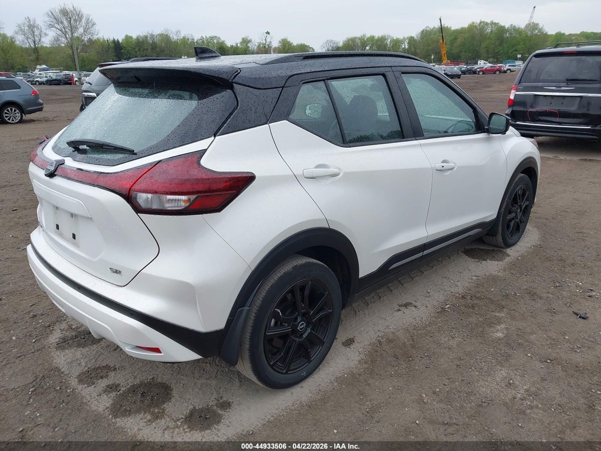 2024 NISSAN KICKS SR XTRONIC CVT — снимка 4