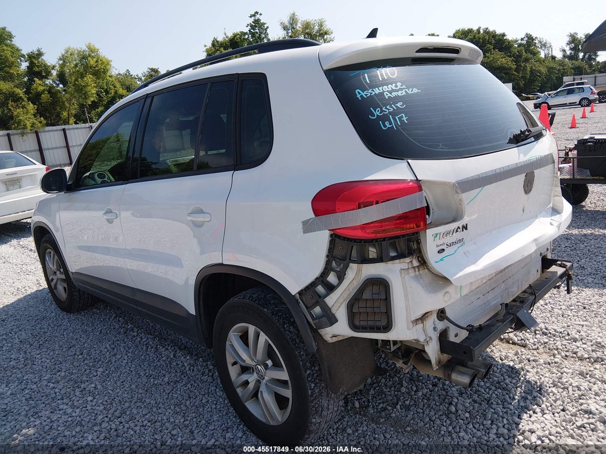 2017 VOLKSWAGEN TIGUAN 2.0T/2.0T S — снимка 3
