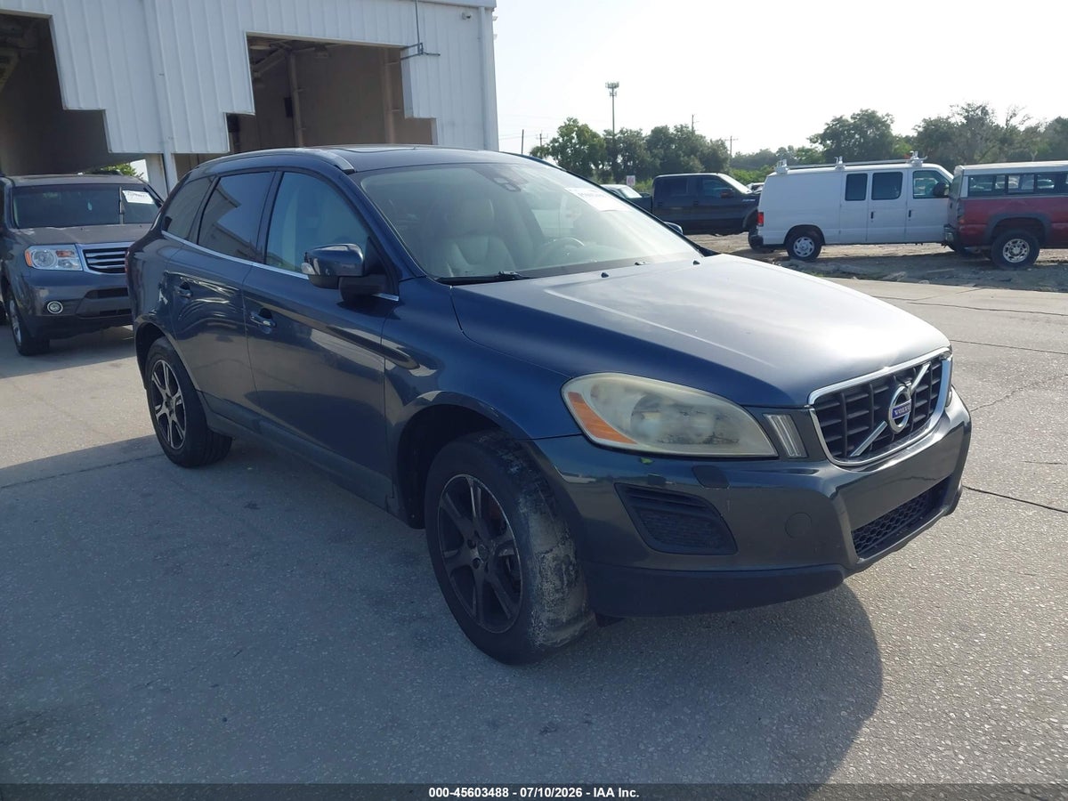 2011 VOLVO XC60 T6/T6 R-DESIGN