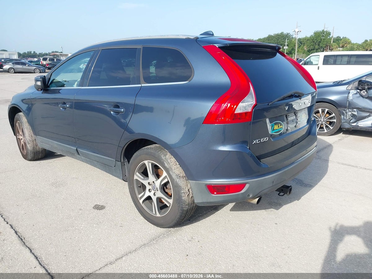 2011 VOLVO XC60 T6/T6 R-DESIGN — снимка 3