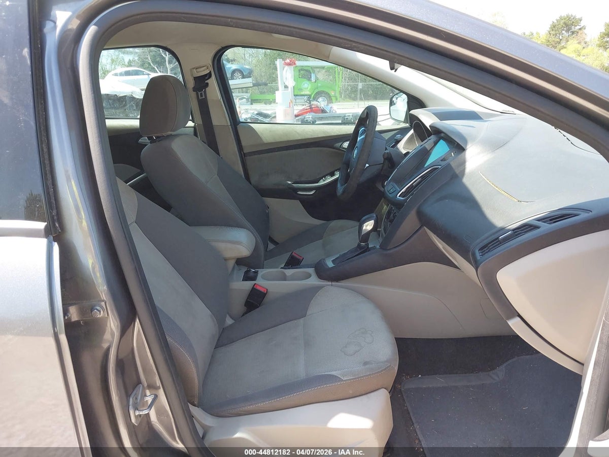 2014 FORD FOCUS SE — снимка 5