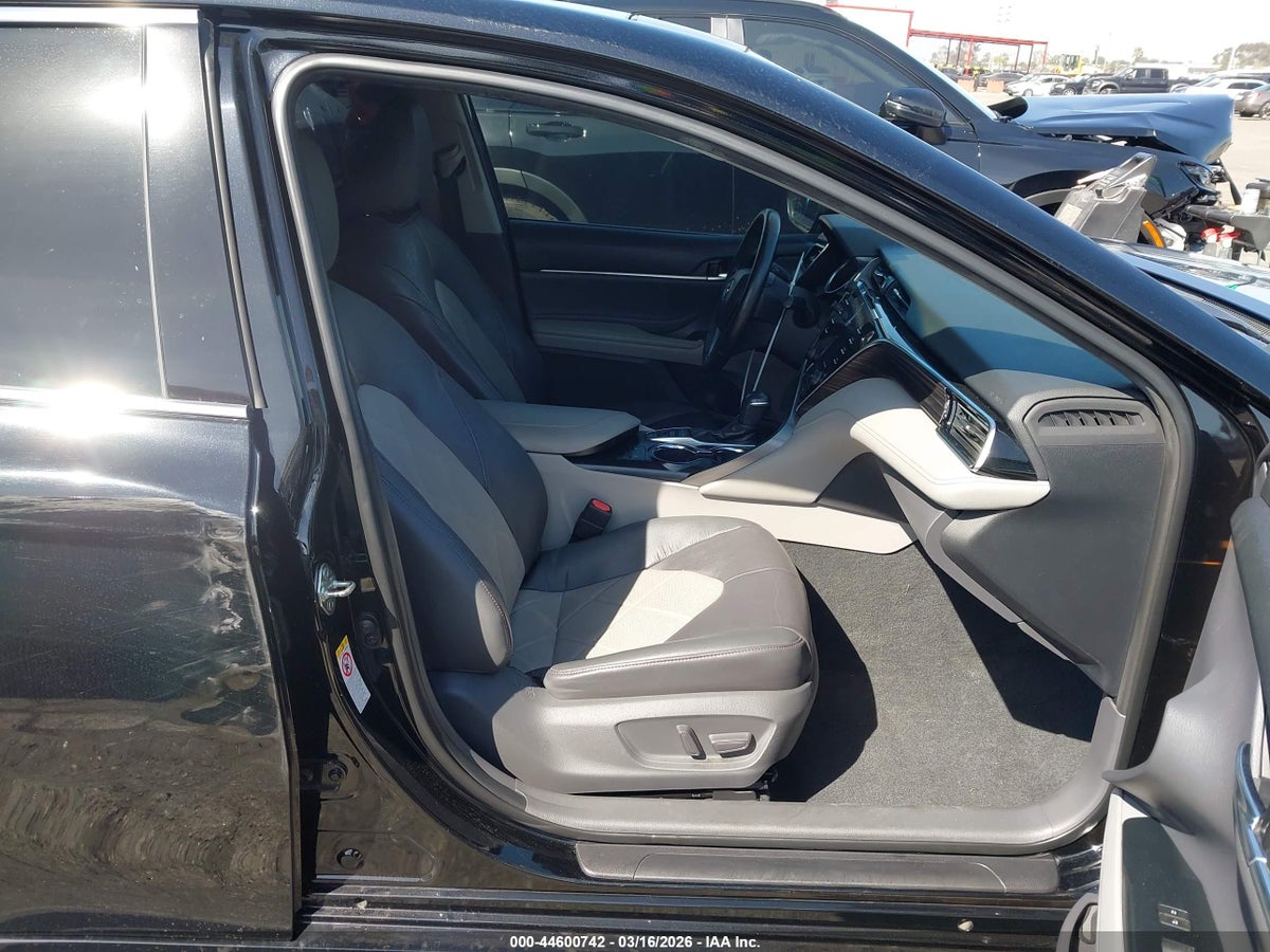 2018 TOYOTA CAMRY XLE V6 — снимка 5
