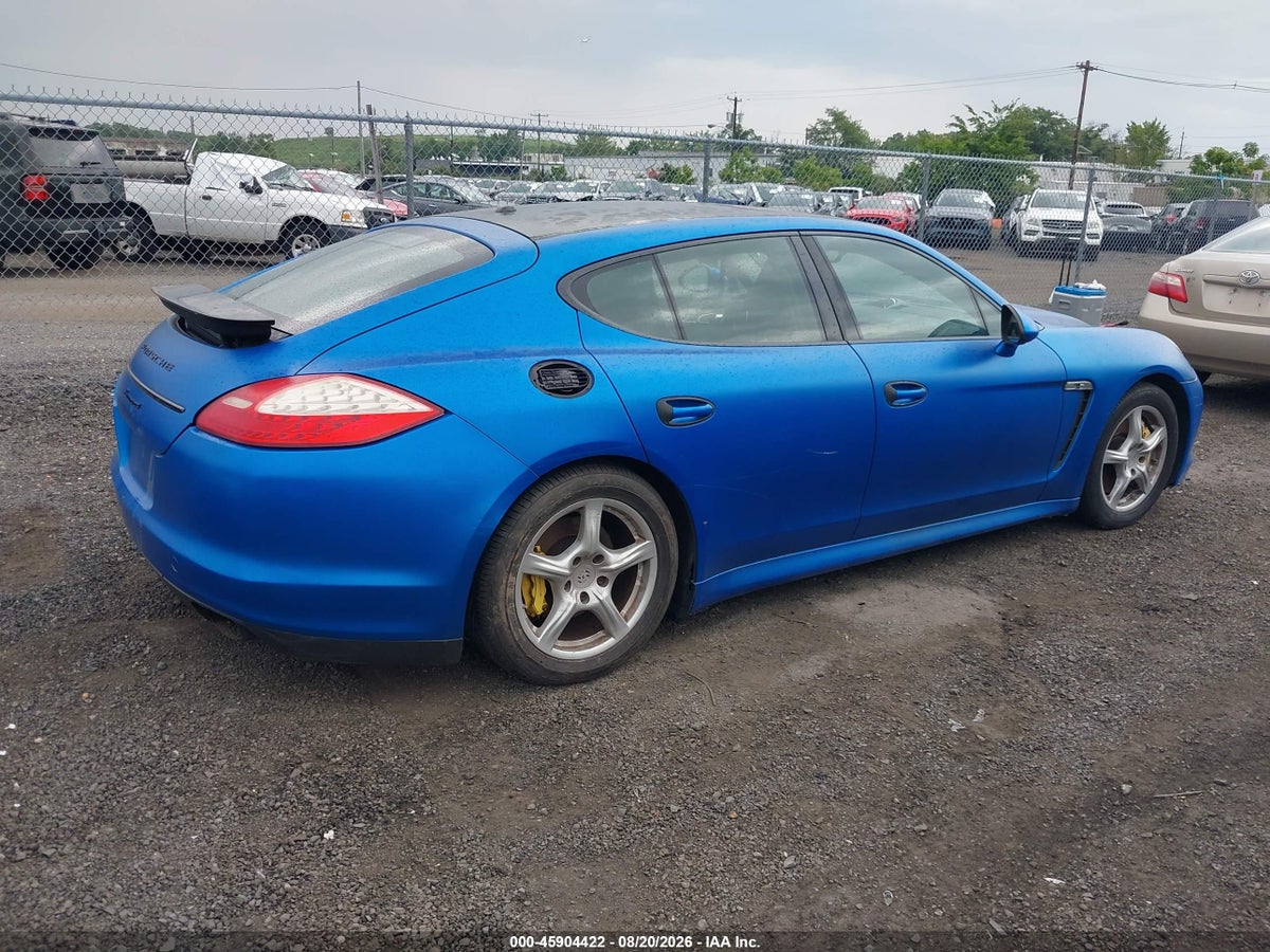 2011 PORSCHE PANAMERA 4 — снимка 4