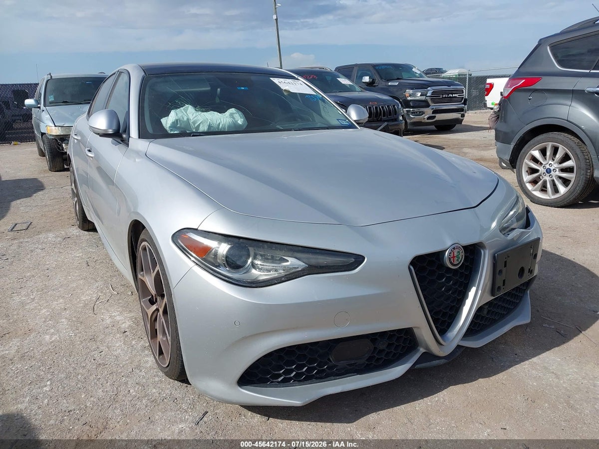 2018 ALFA ROMEO GIULIA TI SPORT