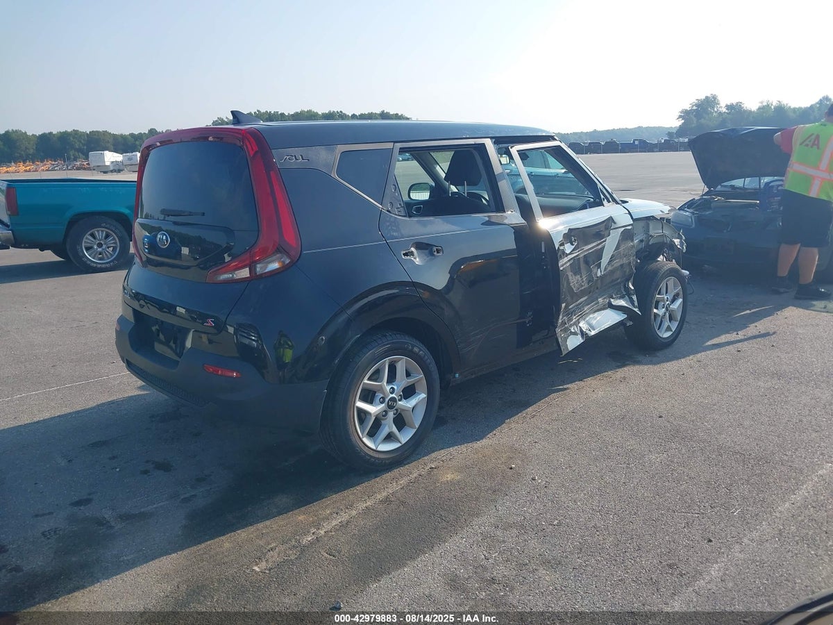 2021 KIA SOUL S — снимка 4