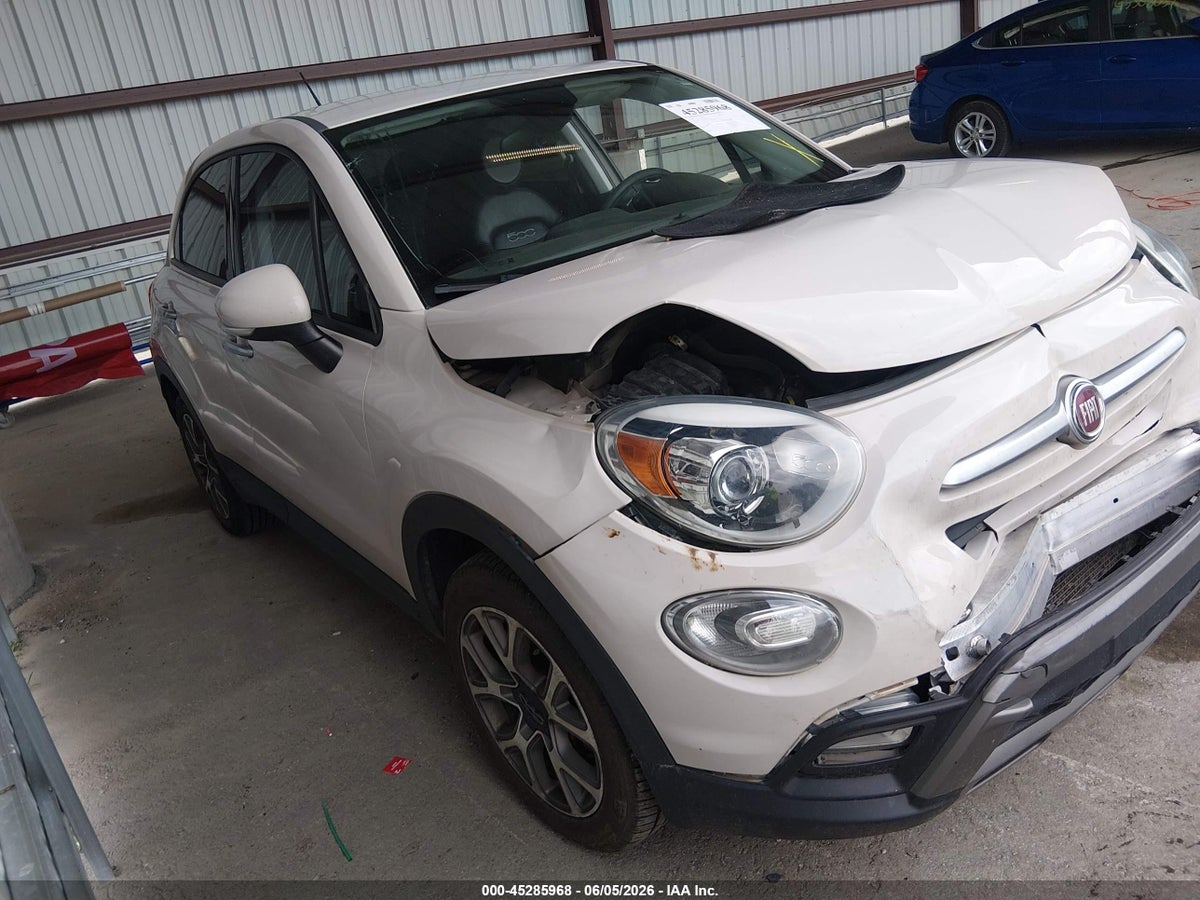 2016 FIAT 500X TREKKING