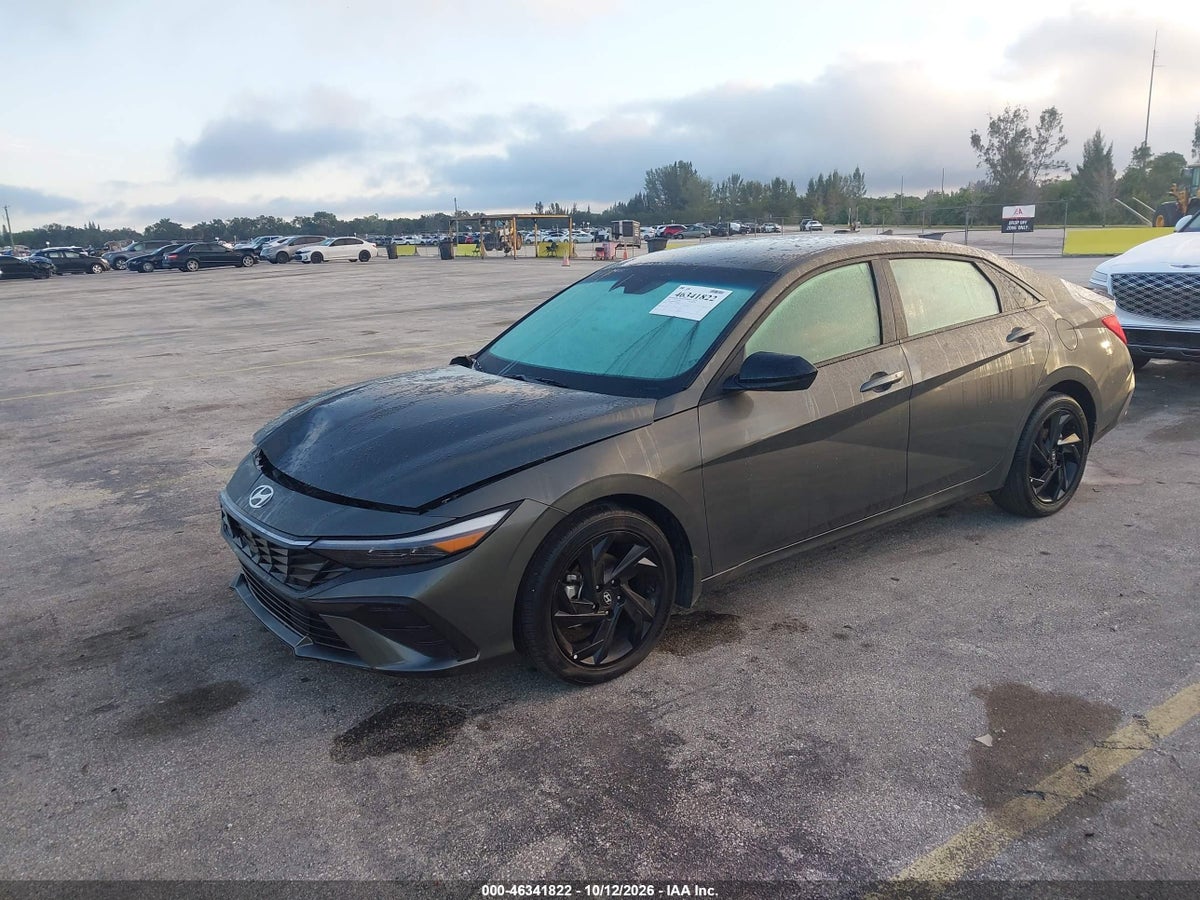 2026 HYUNDAI ELANTRA SEL SPORT — снимка 2