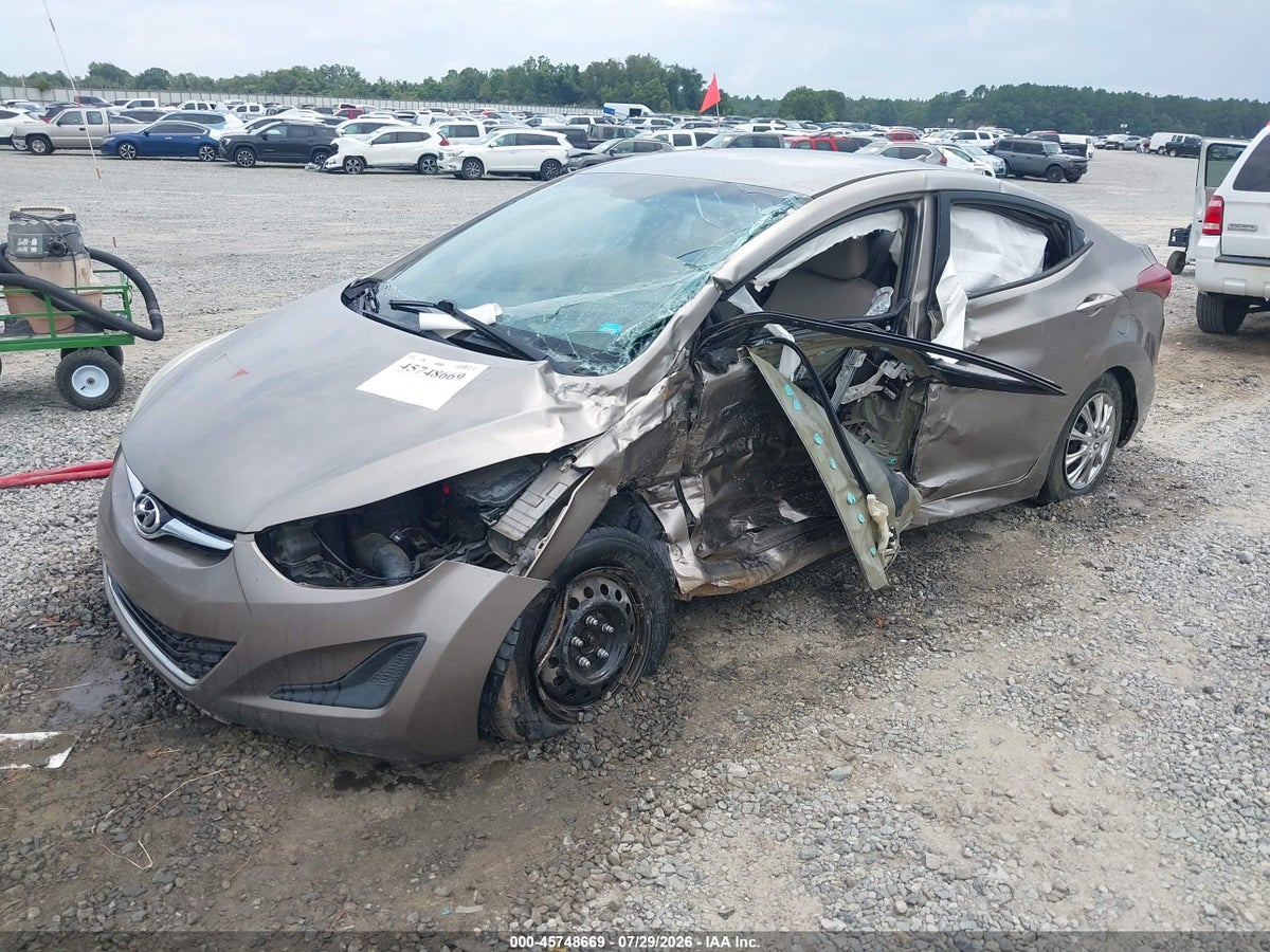 2016 HYUNDAI ELANTRA SE — снимка 2