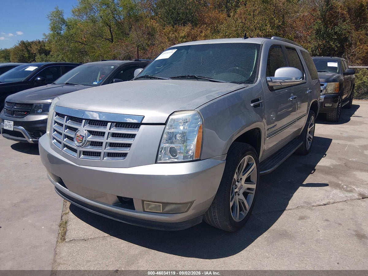 2011 CADILLAC ESCALADE STANDARD — снимка 2