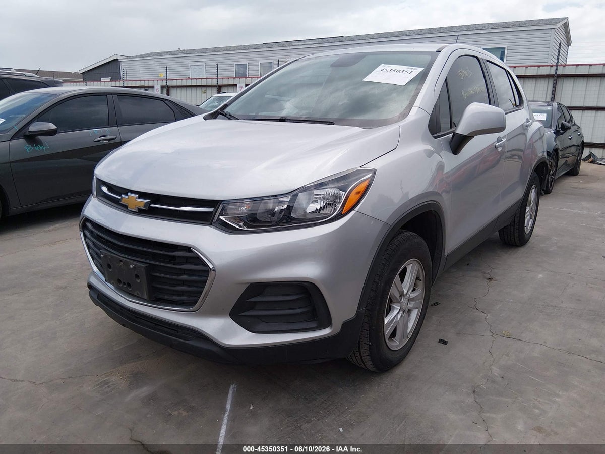2021 CHEVROLET TRAX AWD LS — снимка 2