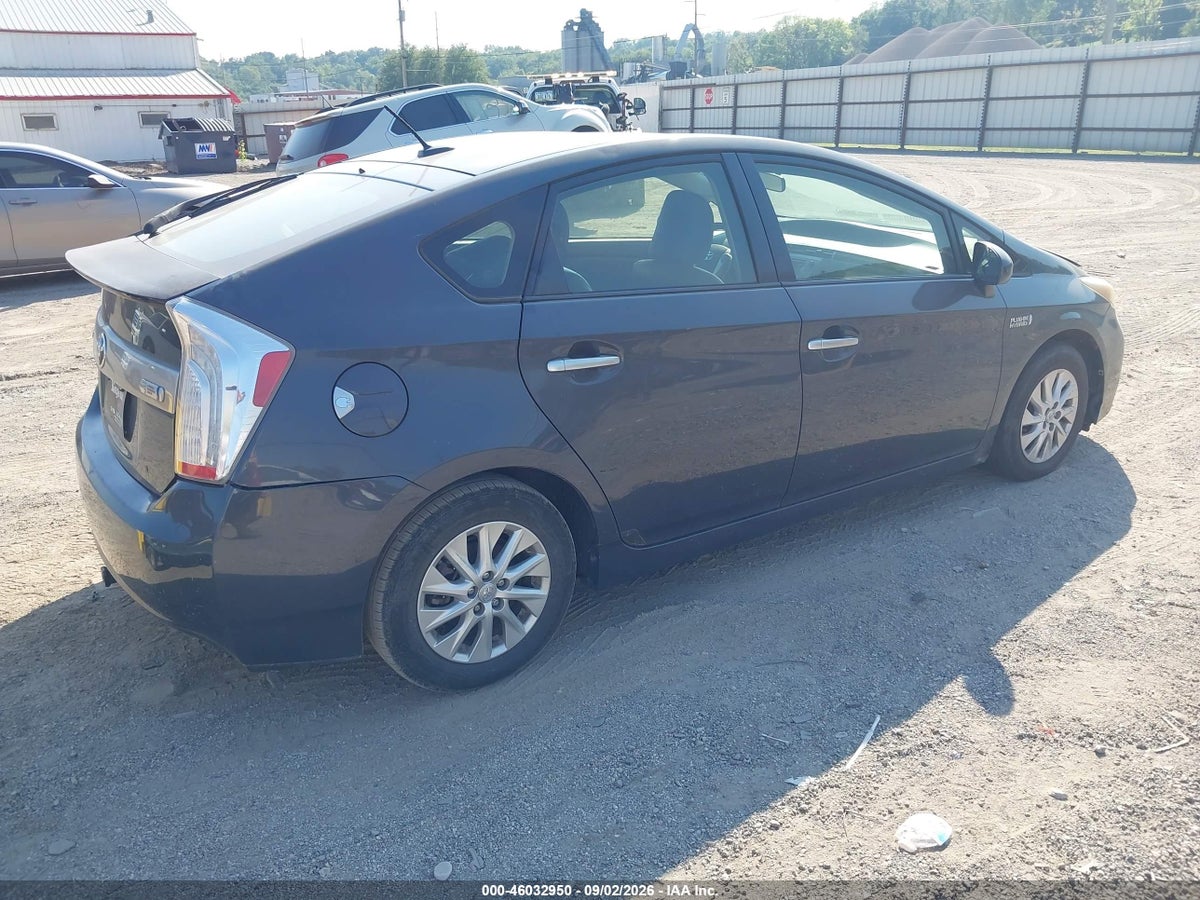 2013 TOYOTA PRIUS PLUG-IN — снимка 4
