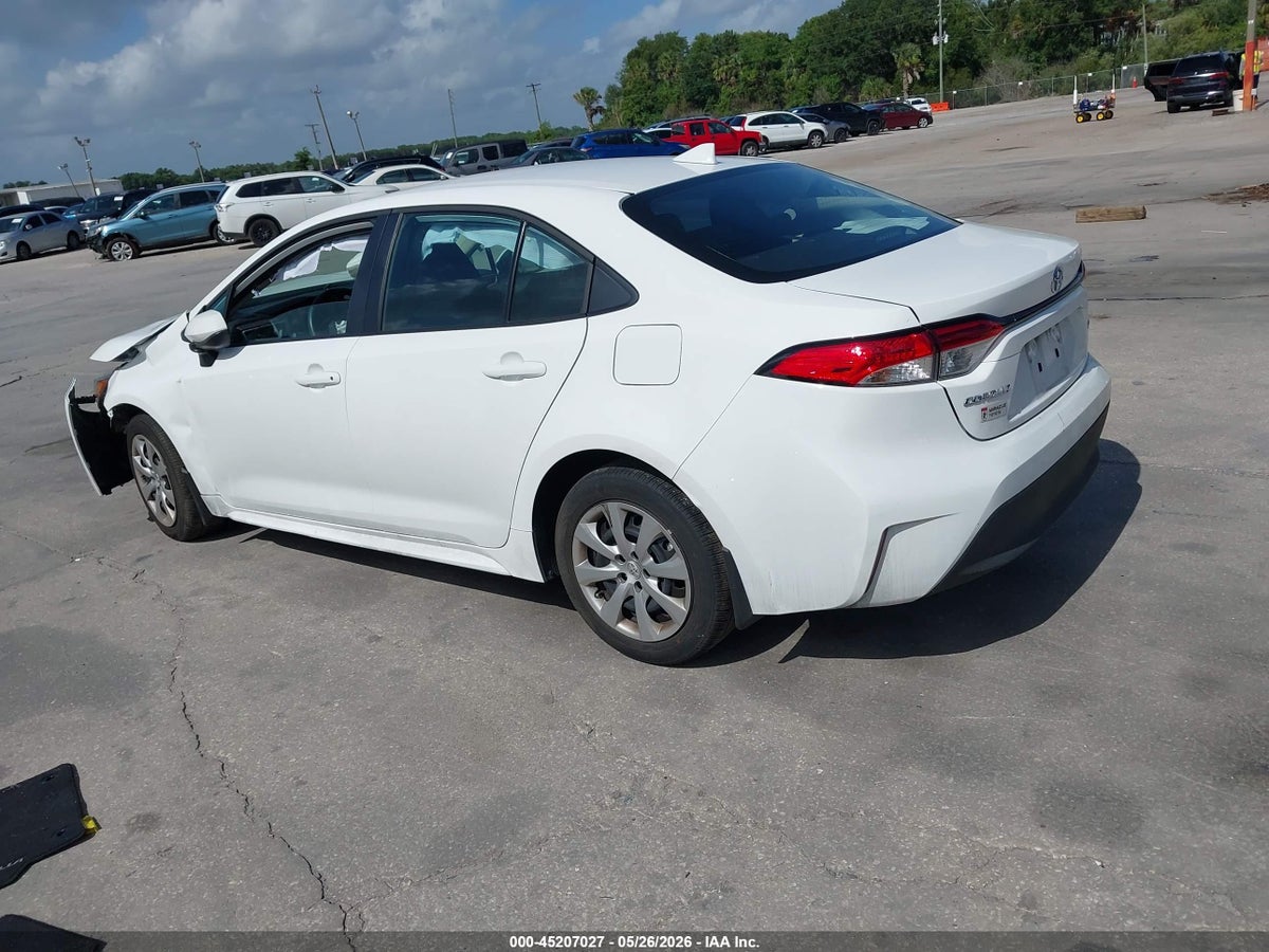 2026 TOYOTA COROLLA LE — снимка 3