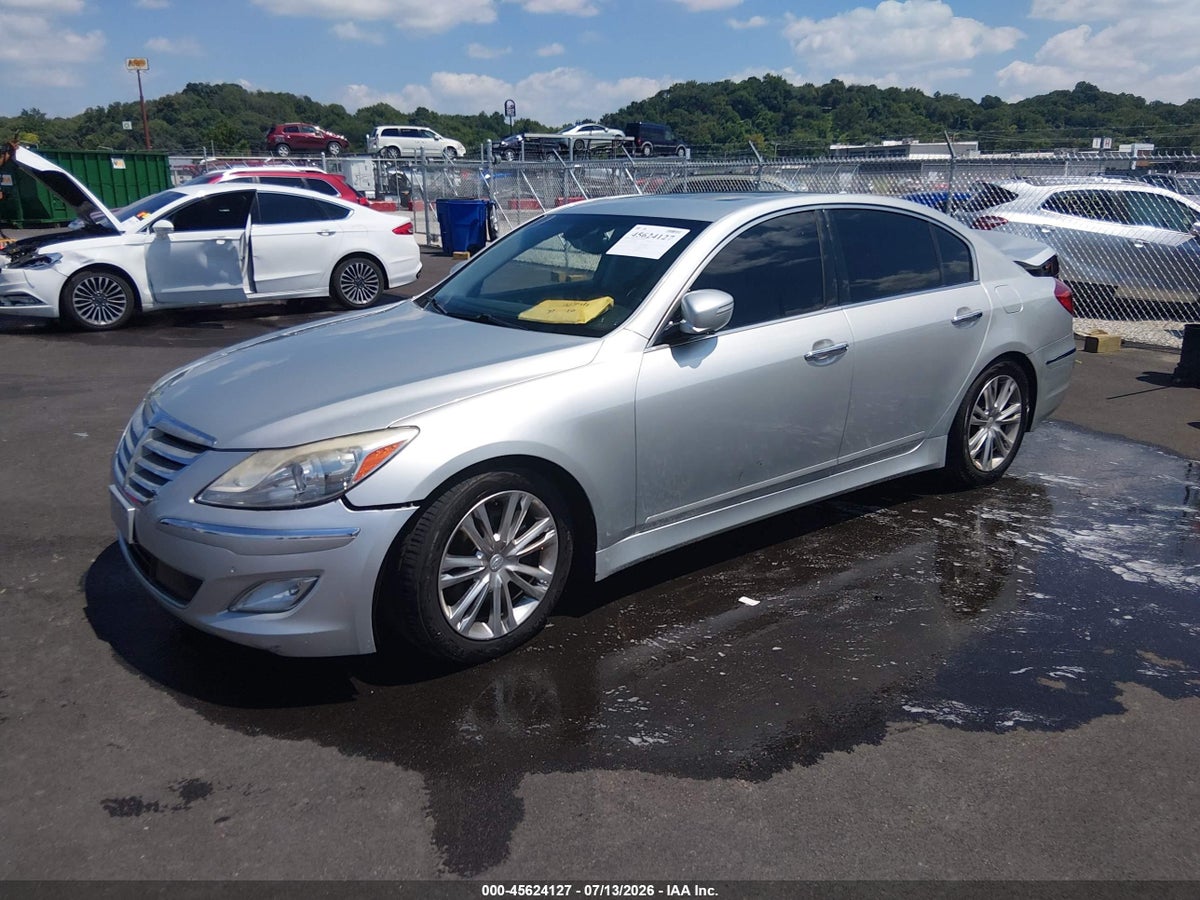 2013 HYUNDAI GENESIS 3.8 — снимка 2