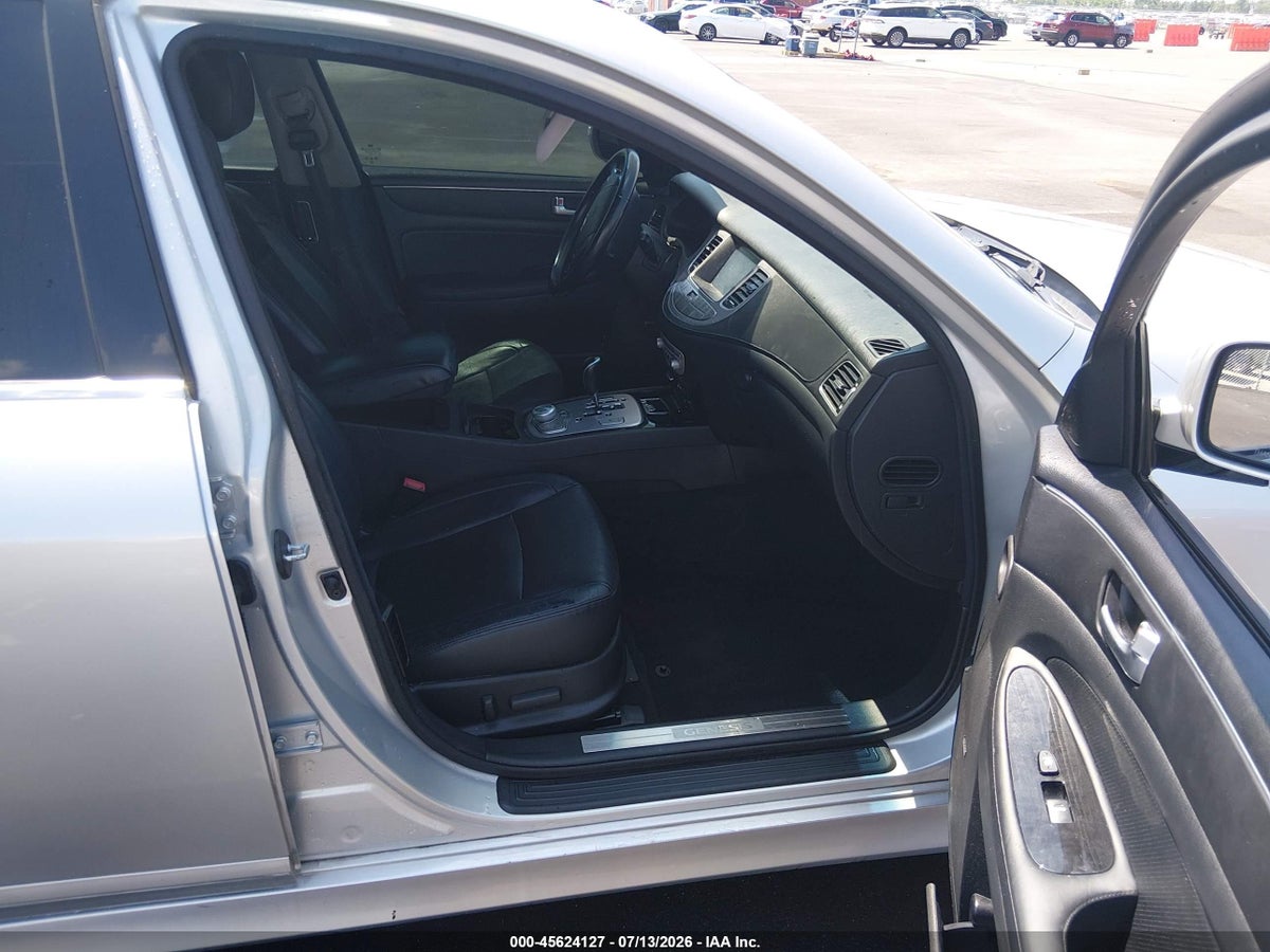 2013 HYUNDAI GENESIS 3.8 — снимка 5