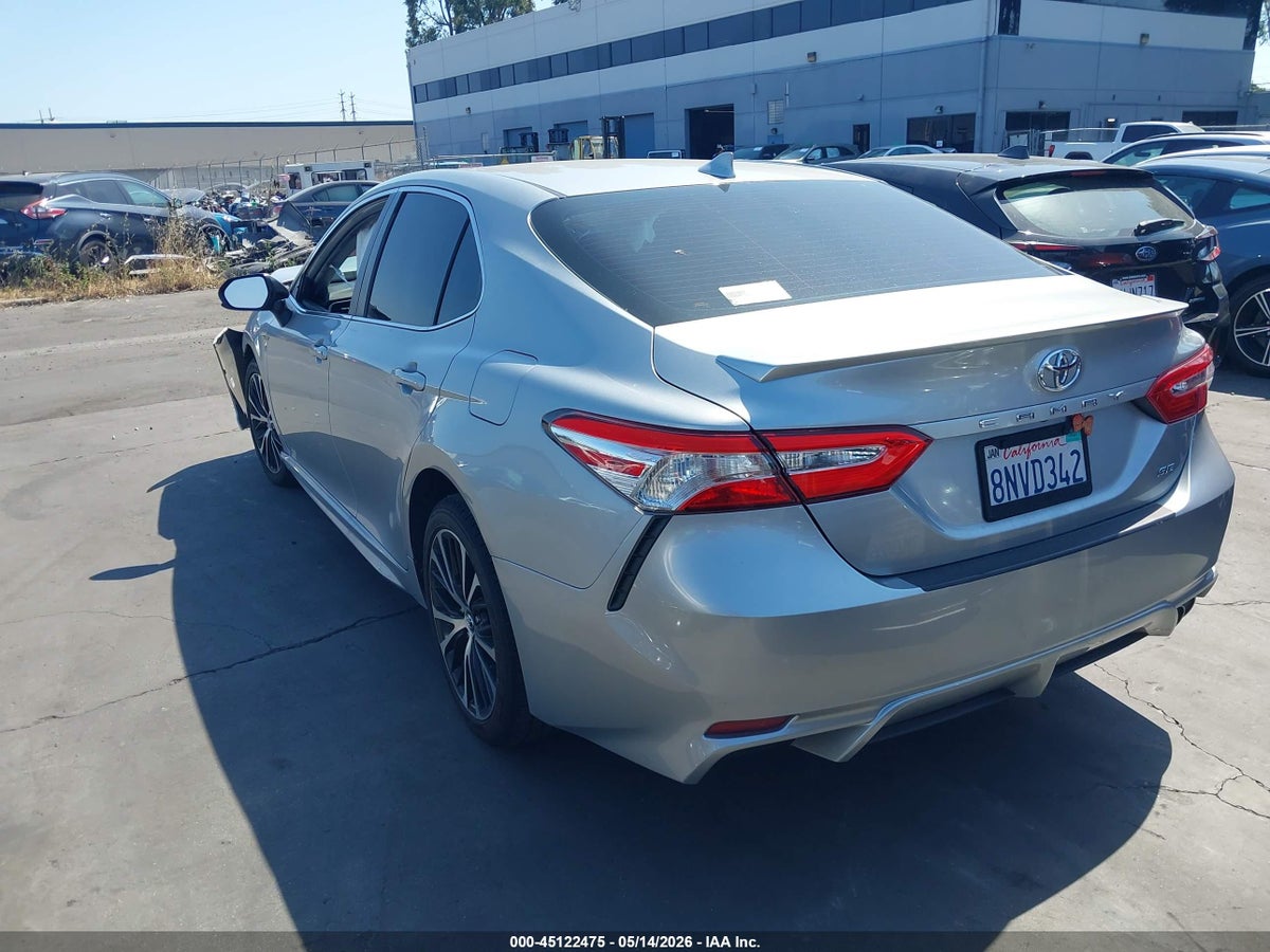 2020 TOYOTA CAMRY SE — снимка 3
