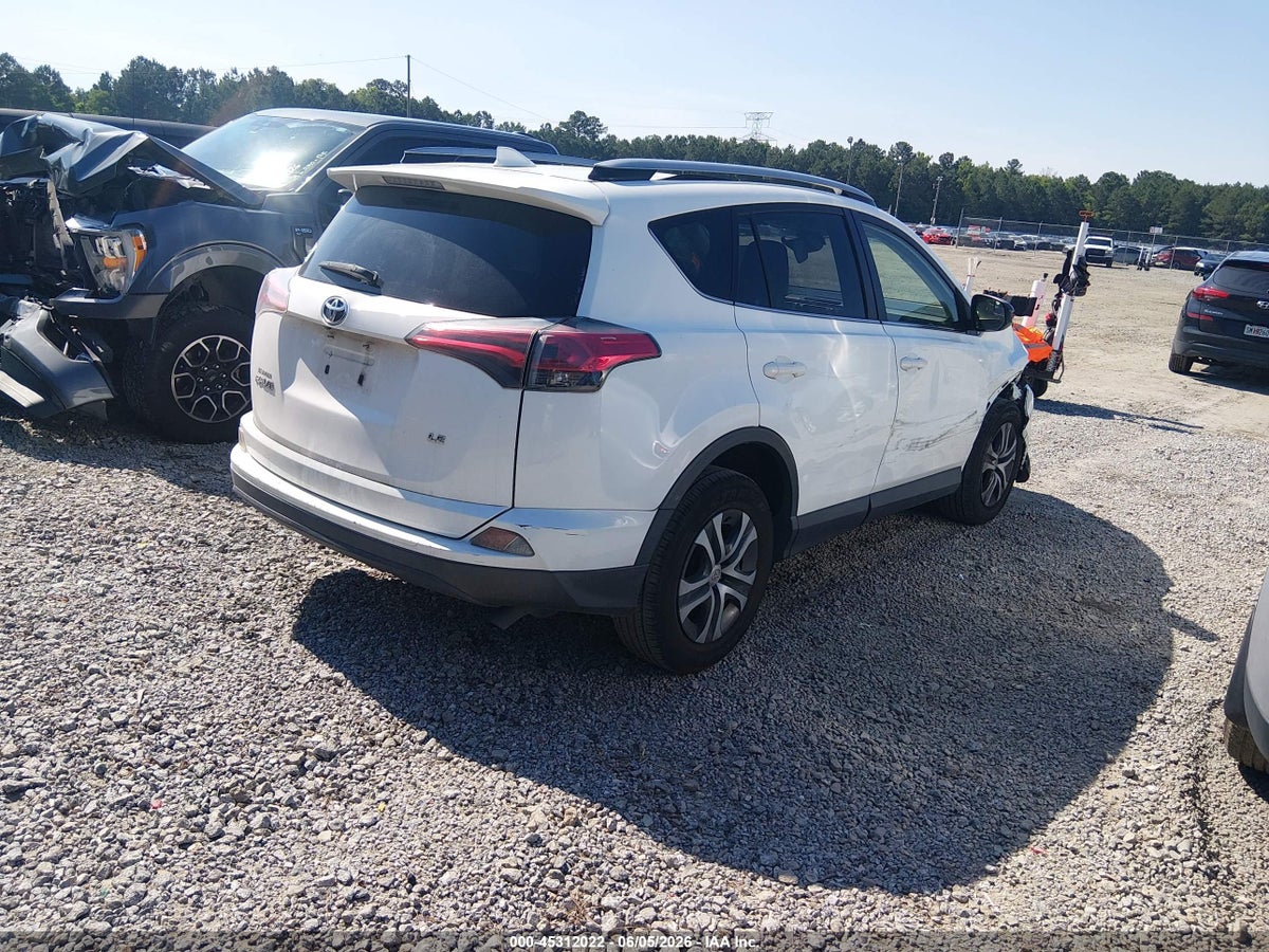2018 TOYOTA RAV4 LE — снимка 4