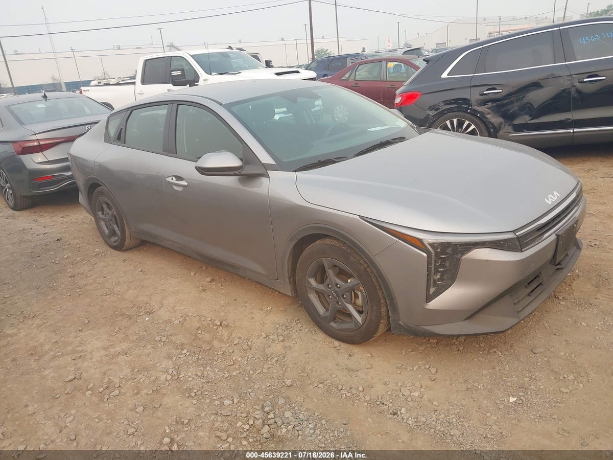 2026 KIA K4 LXS