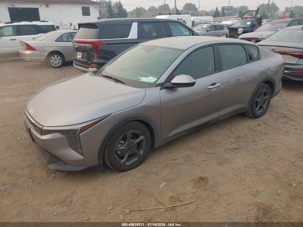 2026 KIA K4 LXS — снимка 2