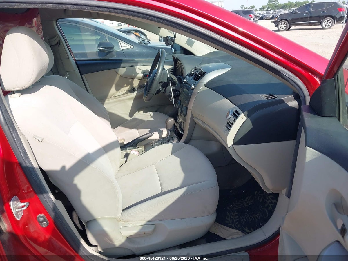 2011 TOYOTA COROLLA LE — снимка 5