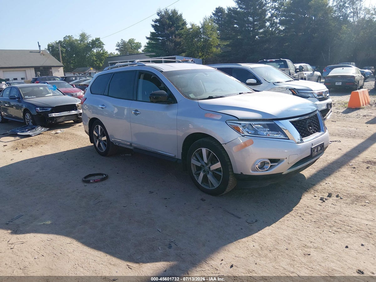 2013 NISSAN PATHFINDER PLATINUM