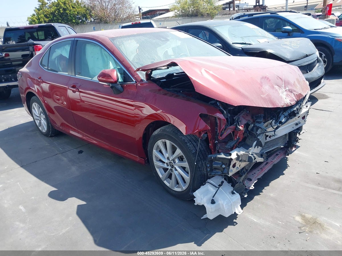 2022 TOYOTA CAMRY LE