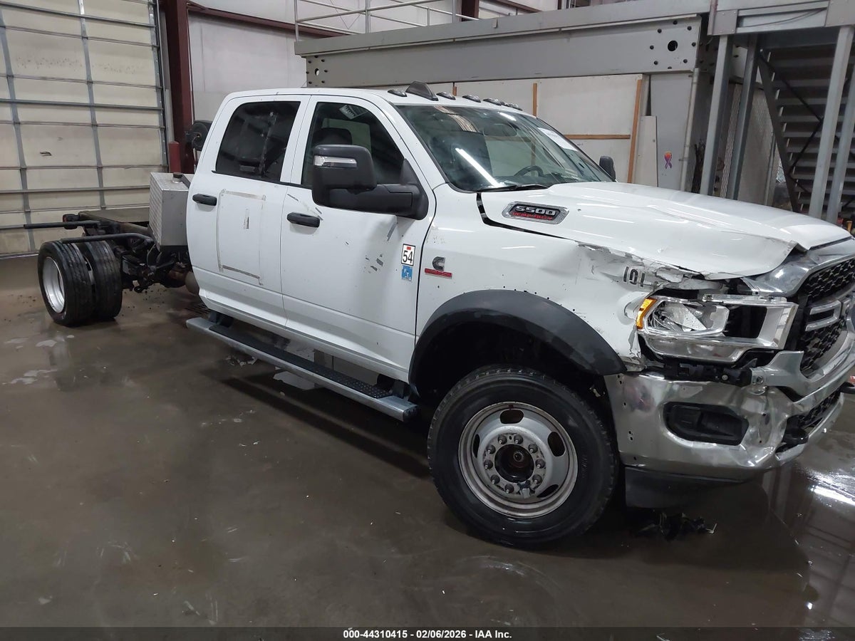 2024 RAM 5500 CHASSIS TRADESMAN/SLT/LARAMIE/LIMITED