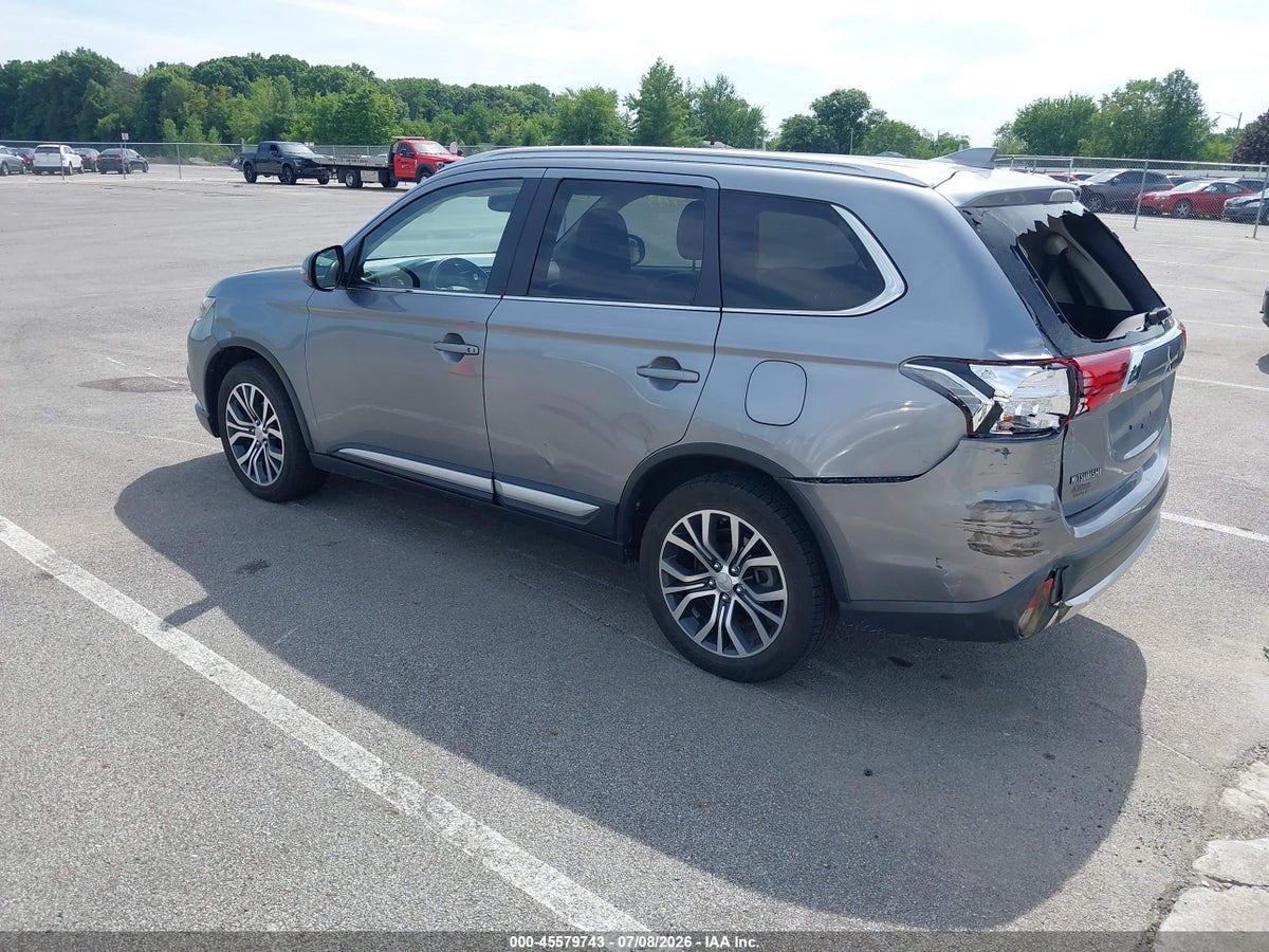2017 MITSUBISHI OUTLANDER SE/SEL — снимка 3