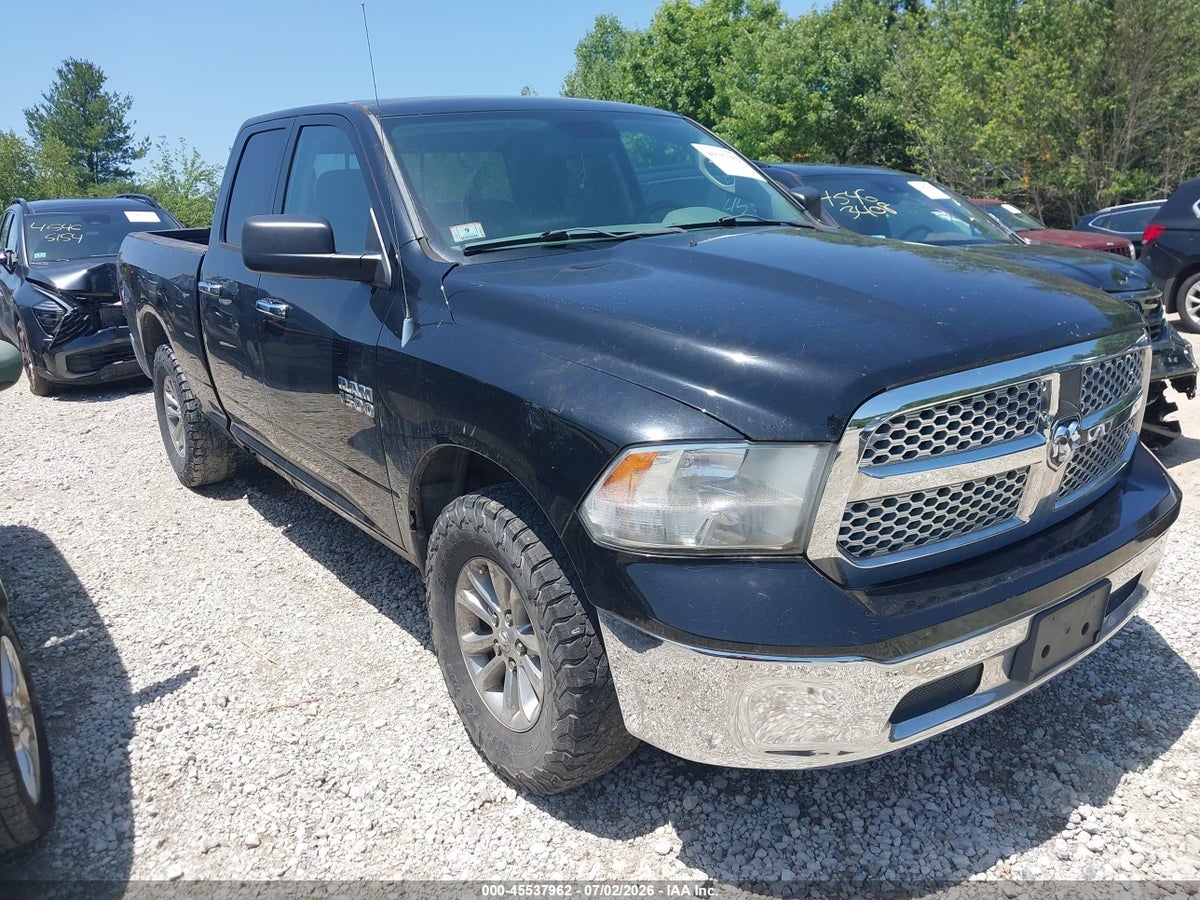 2013 RAM 1500 SLT