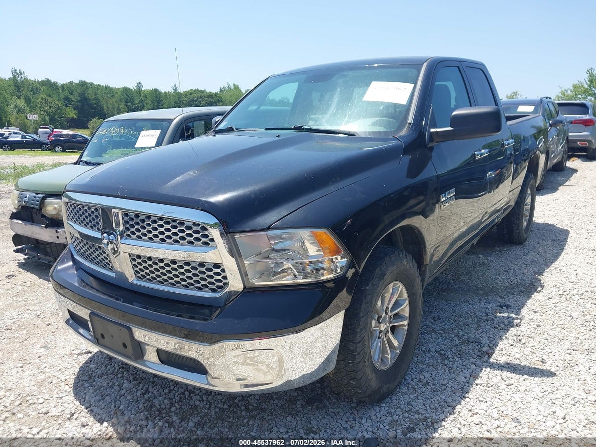 2013 RAM 1500 SLT — снимка 2