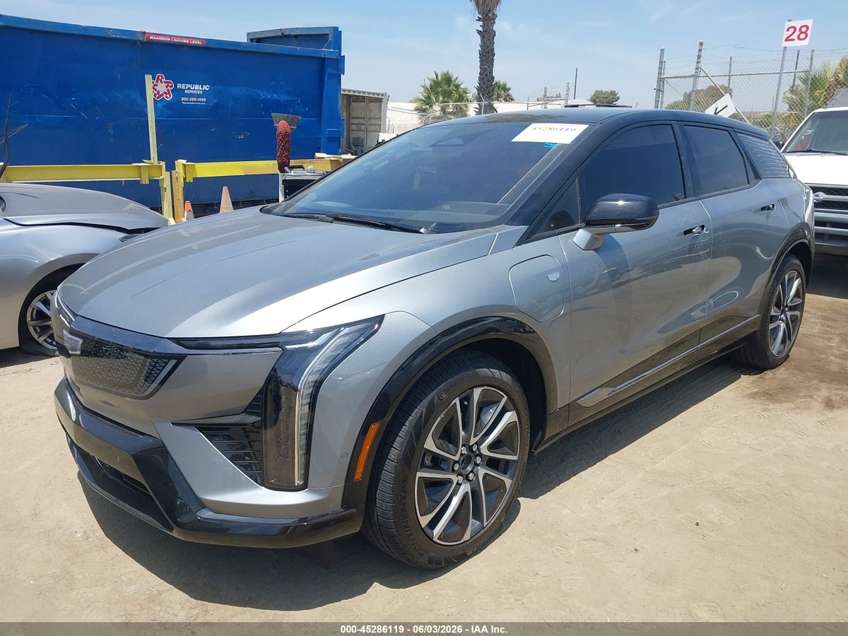 2026 CADILLAC OPTIQ SPORT — снимка 2