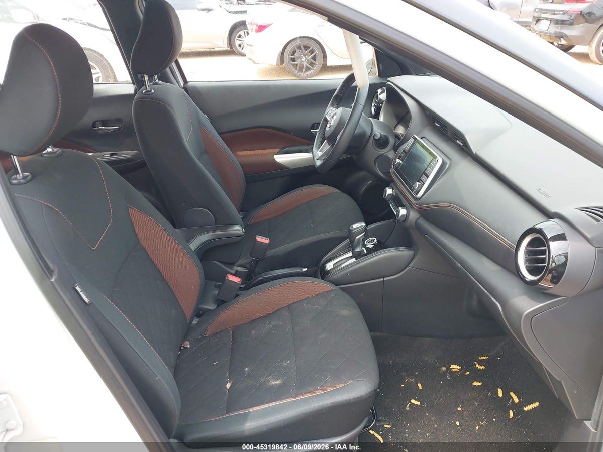 2020 NISSAN KICKS SR XTRONIC CVT — снимка 5