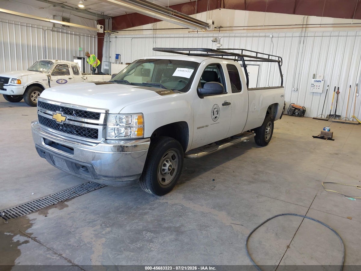 2013 CHEVROLET SILVERADO 2500HD WORK TRUCK — снимка 2