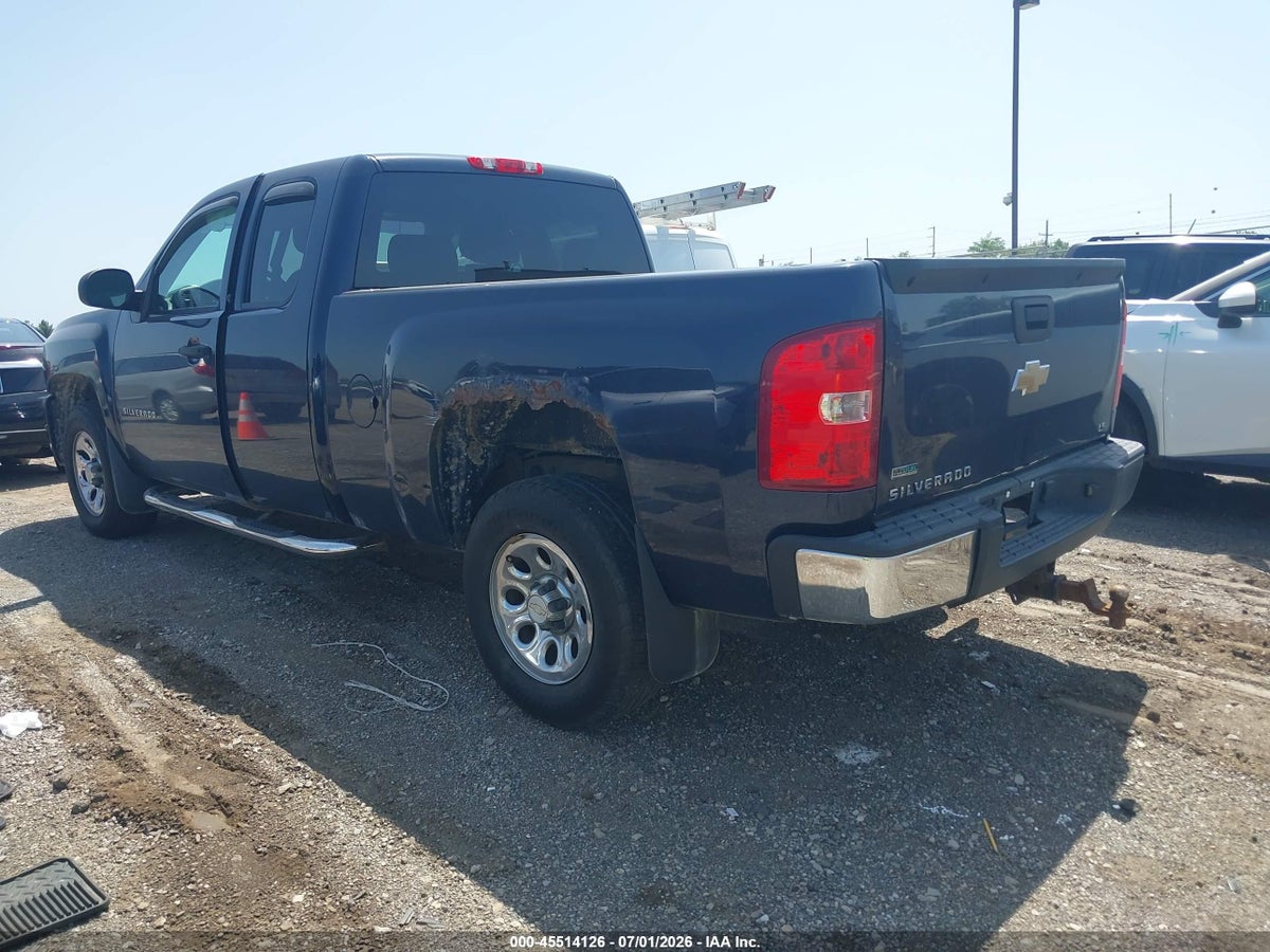2011 CHEVROLET SILVERADO 1500 LS — снимка 3