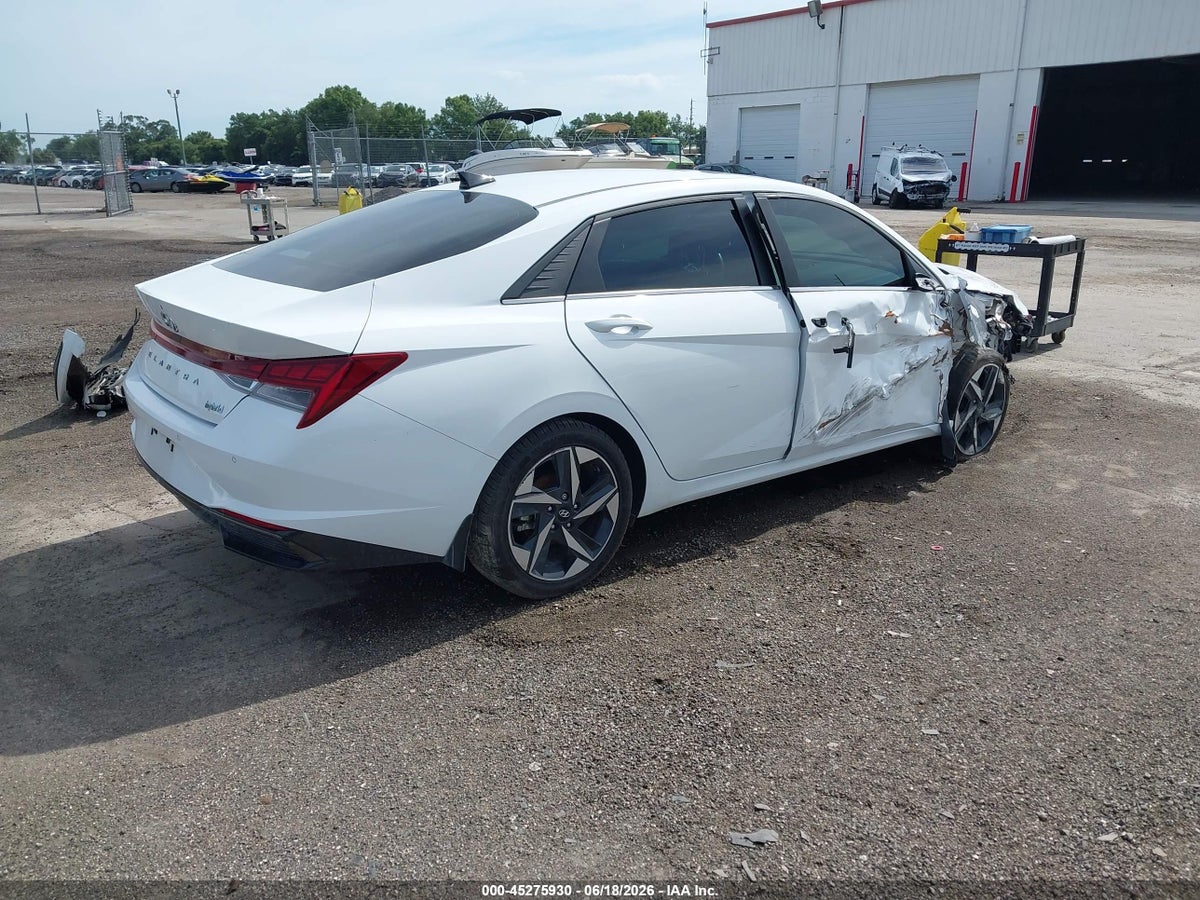 2023 HYUNDAI ELANTRA HYBRID LIMITED — снимка 4