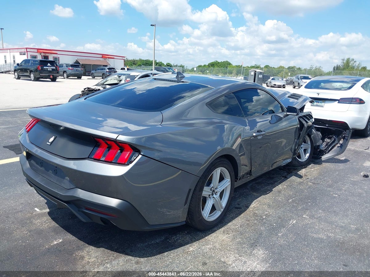 2026 FORD MUSTANG ECOBOOST FASTBACK — снимка 4
