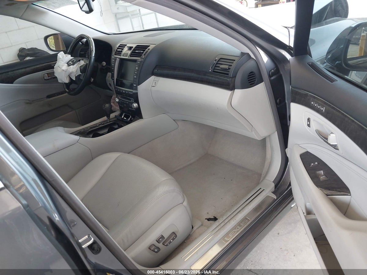 2012 LEXUS LS 460 — снимка 5