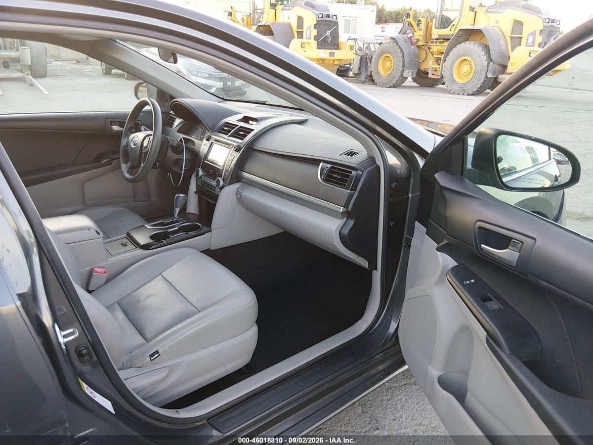 2012 TOYOTA CAMRY LE — снимка 5