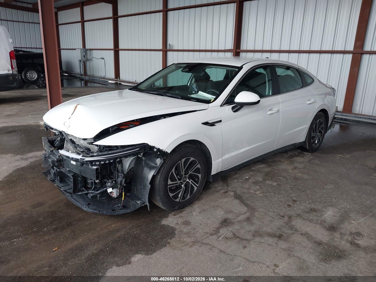2026 HYUNDAI SONATA HYBRID BLUE — photo 2