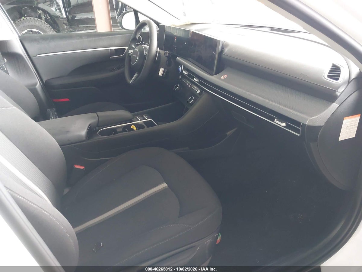 2026 HYUNDAI SONATA HYBRID BLUE — photo 5
