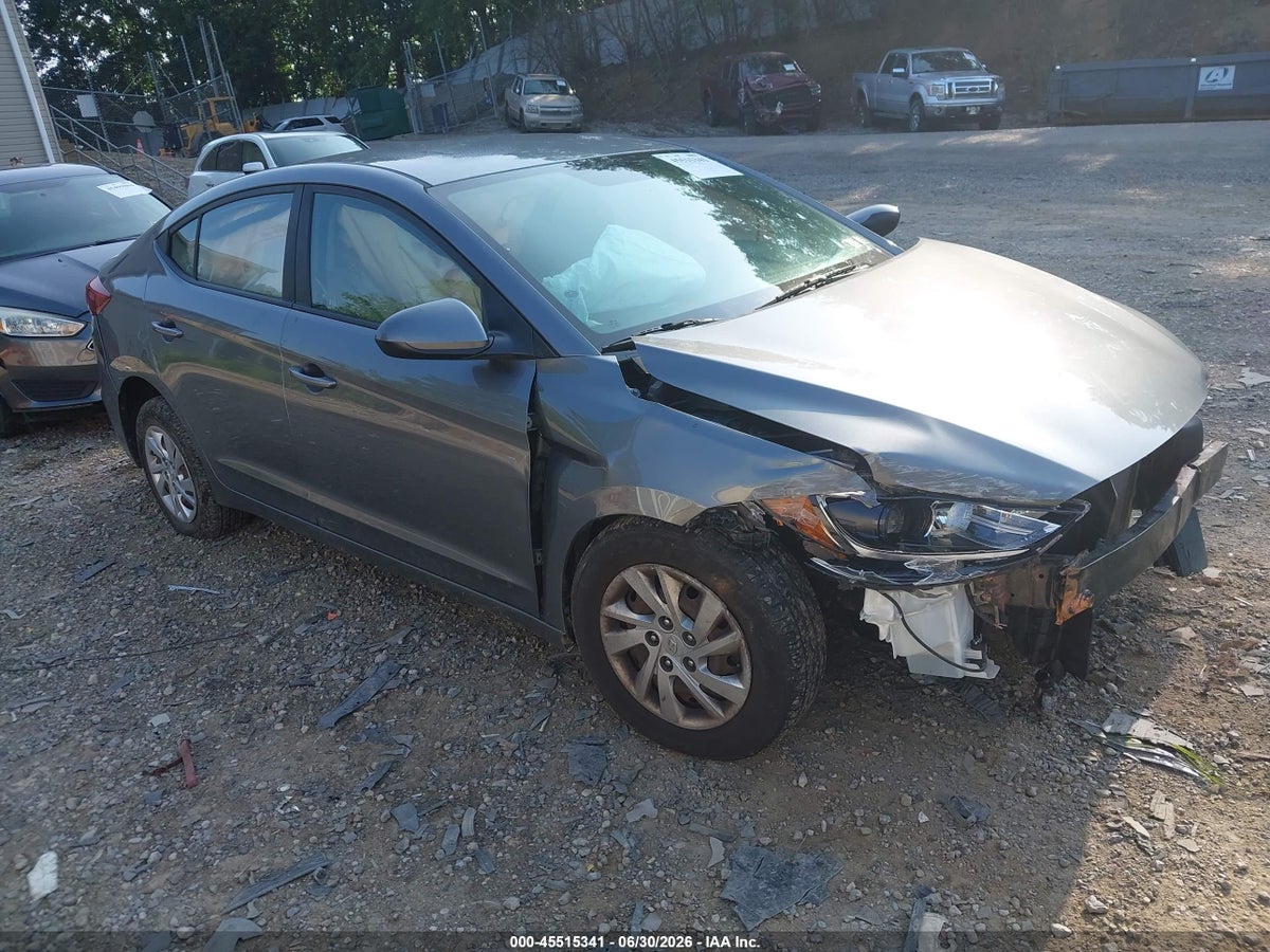 2018 HYUNDAI ELANTRA SE