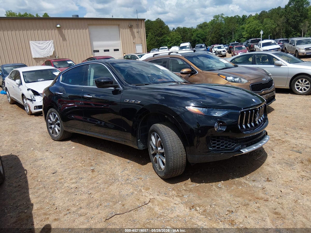 2017 MASERATI LEVANTE