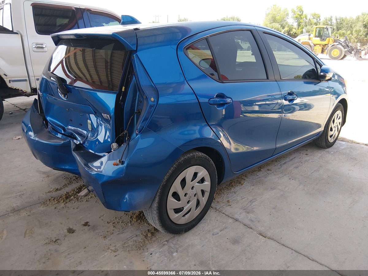 2016 TOYOTA PRIUS C ONE — снимка 4