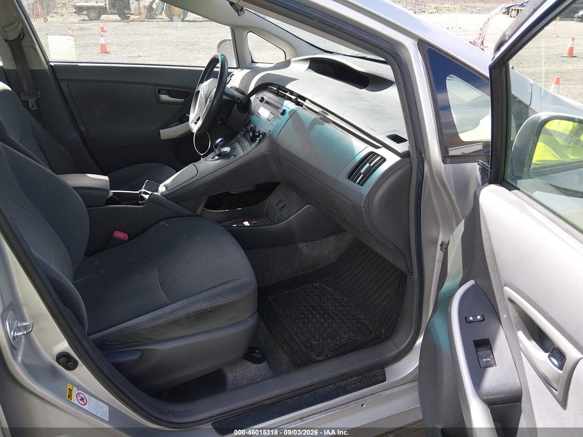 2010 TOYOTA PRIUS II — снимка 5