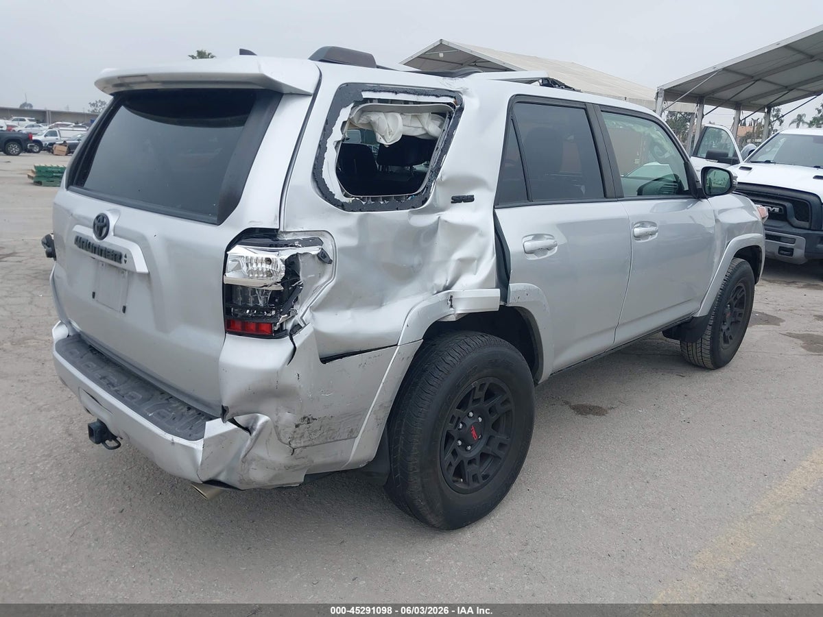 2022 TOYOTA 4RUNNER — снимка 4