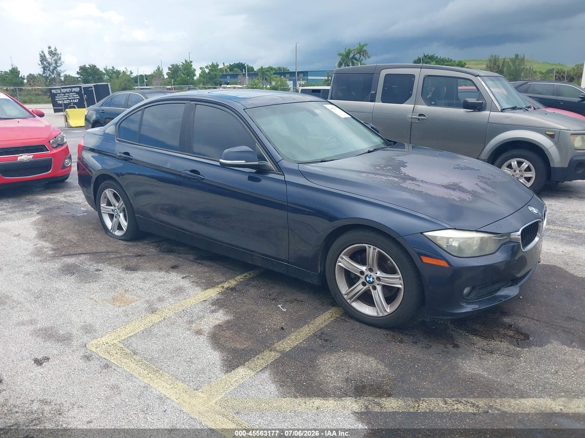 2013 BMW 320I