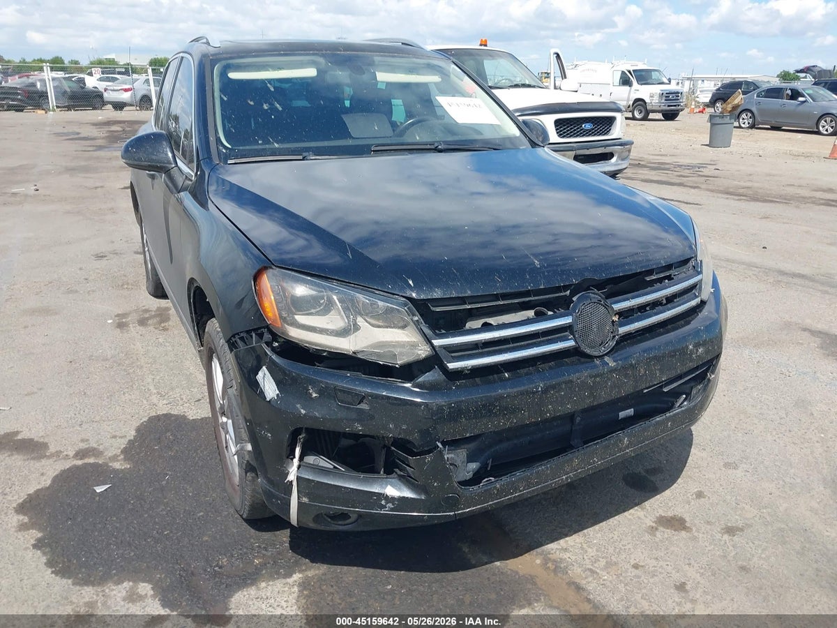 2012 VOLKSWAGEN TOUAREG TDI LUX