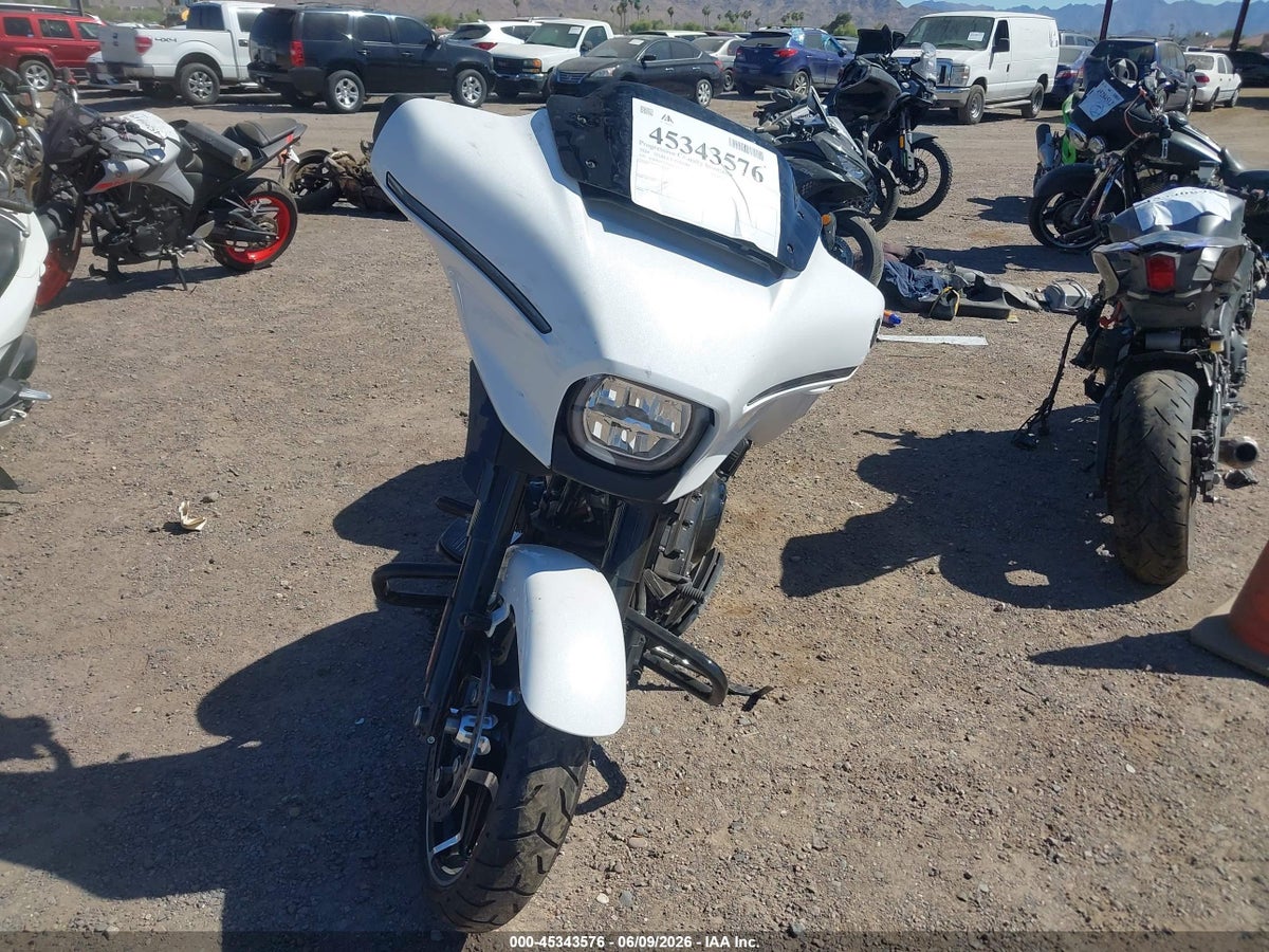2024 HARLEY-DAVIDSON FLHX — снимка 5